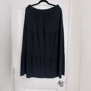 Boho Midi black tiered flowing skirt NWT